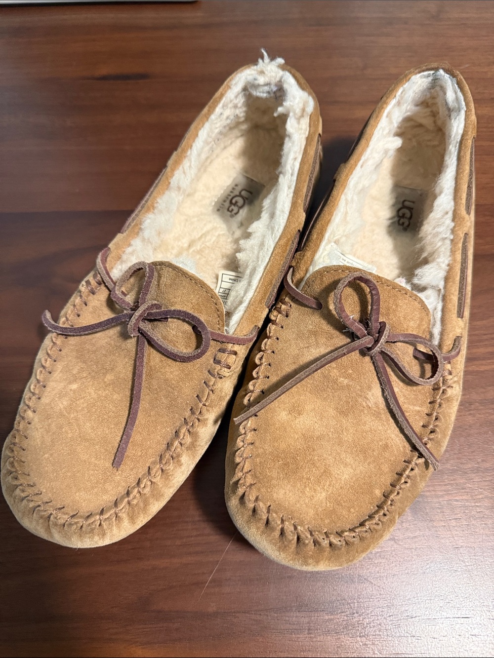 UGG Women’s Chestnut/Tan Suede Moccasin Slippers with Shearling